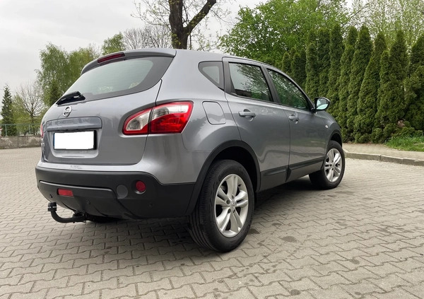 Nissan Qashqai cena 41800 przebieg: 182000, rok produkcji 2011 z Kielce małe 407